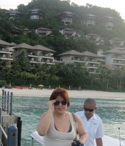 Inday arrives in Boracay for the family outing